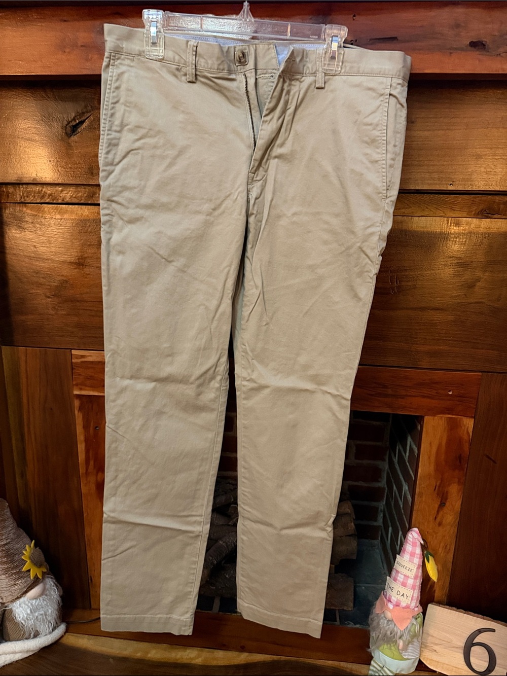 Ralph Lauren Polo Men's Slim Straight Chino Pants in Khaki